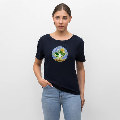 Gesundheit schafft Freiheit (Eins mit der Natur) / 100% Bio Frauen T-Shirt Relaxed Rundhals - Navy