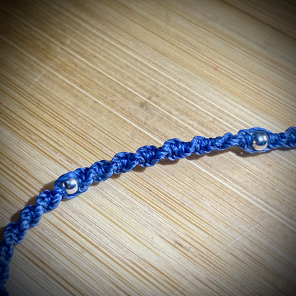 Armband - Blaues Spiralenband mit Perlen