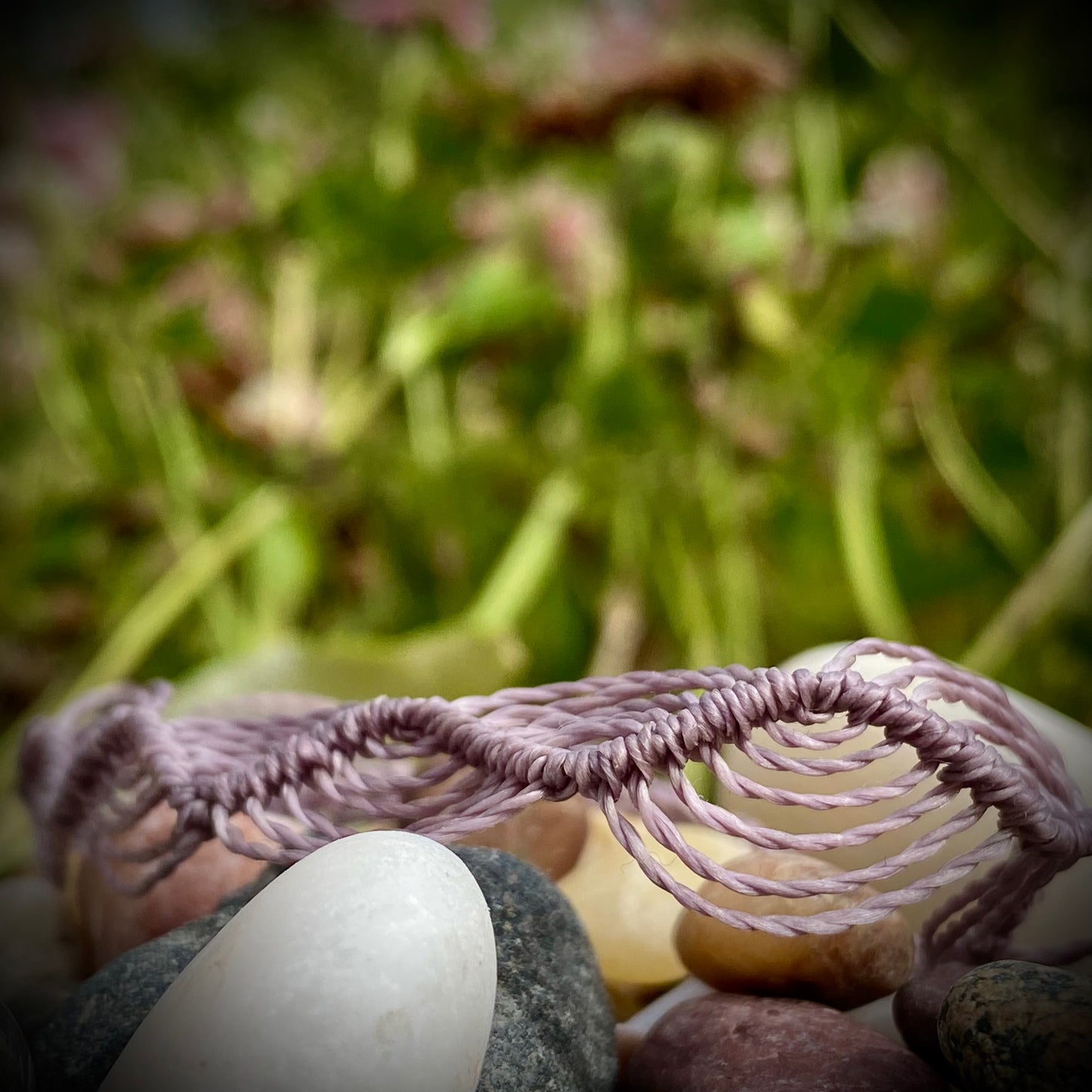 Armband - Wellenförmiges Violett